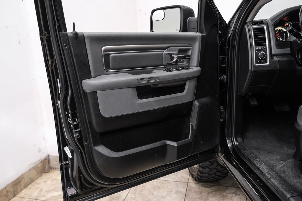 2018 RAM 1500 Image 32