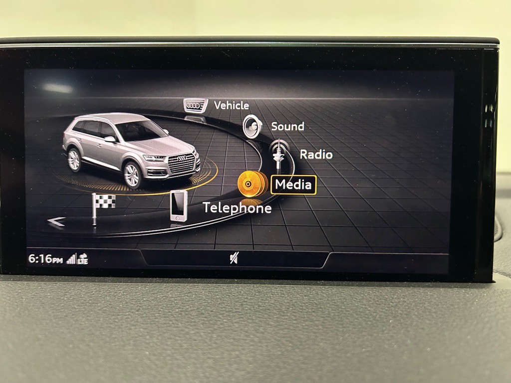 2019 Audi Q7 Image 24