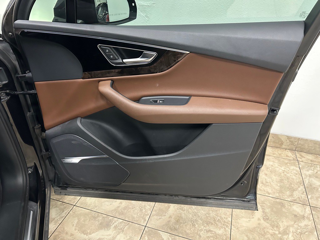 2019 Audi Q7 Image 28
