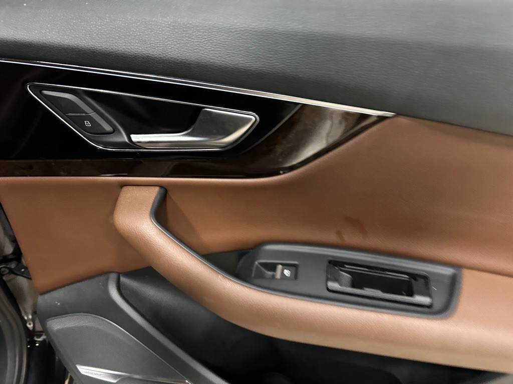 2019 Audi Q7 Image 34