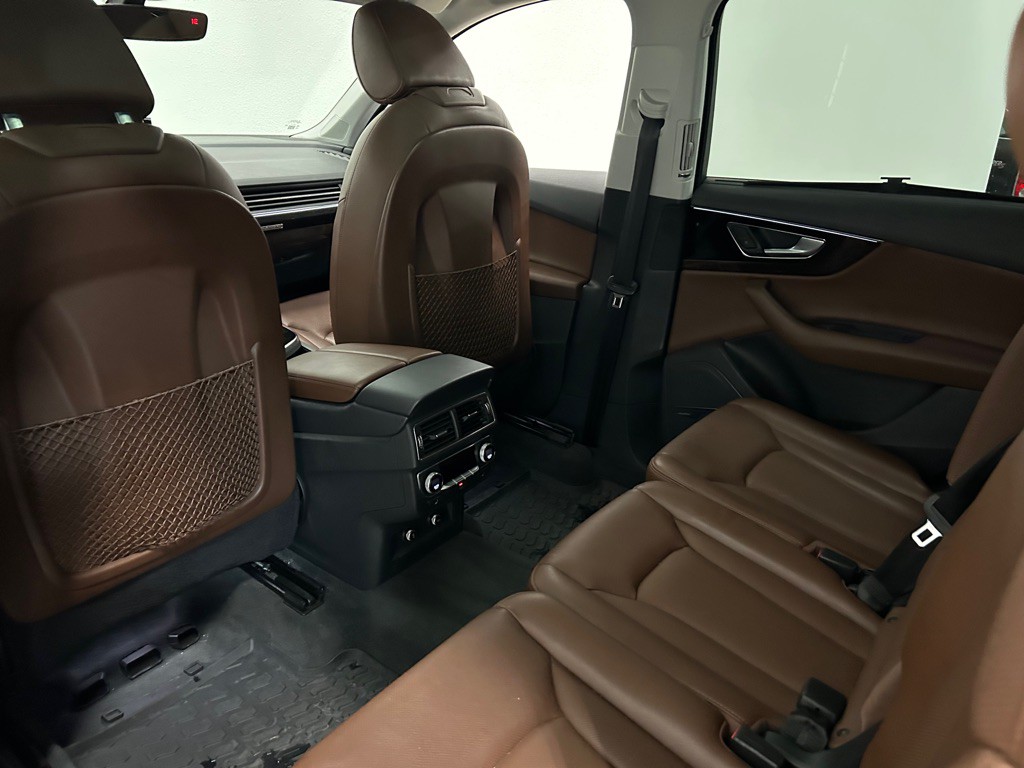 2019 Audi Q7 Image 39
