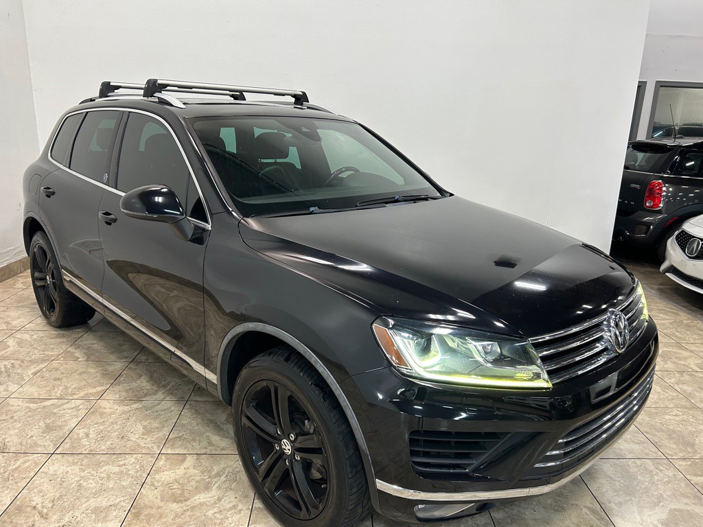 2017 Volkswagen Touareg Image 5