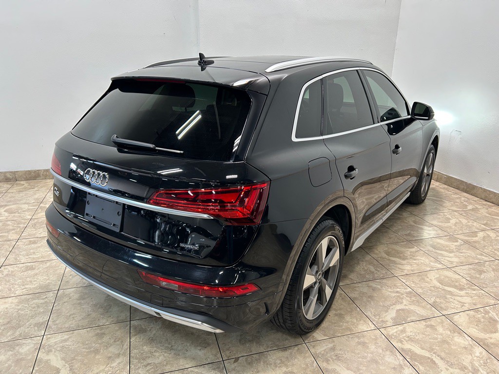 2022 Audi Q5 Image 6