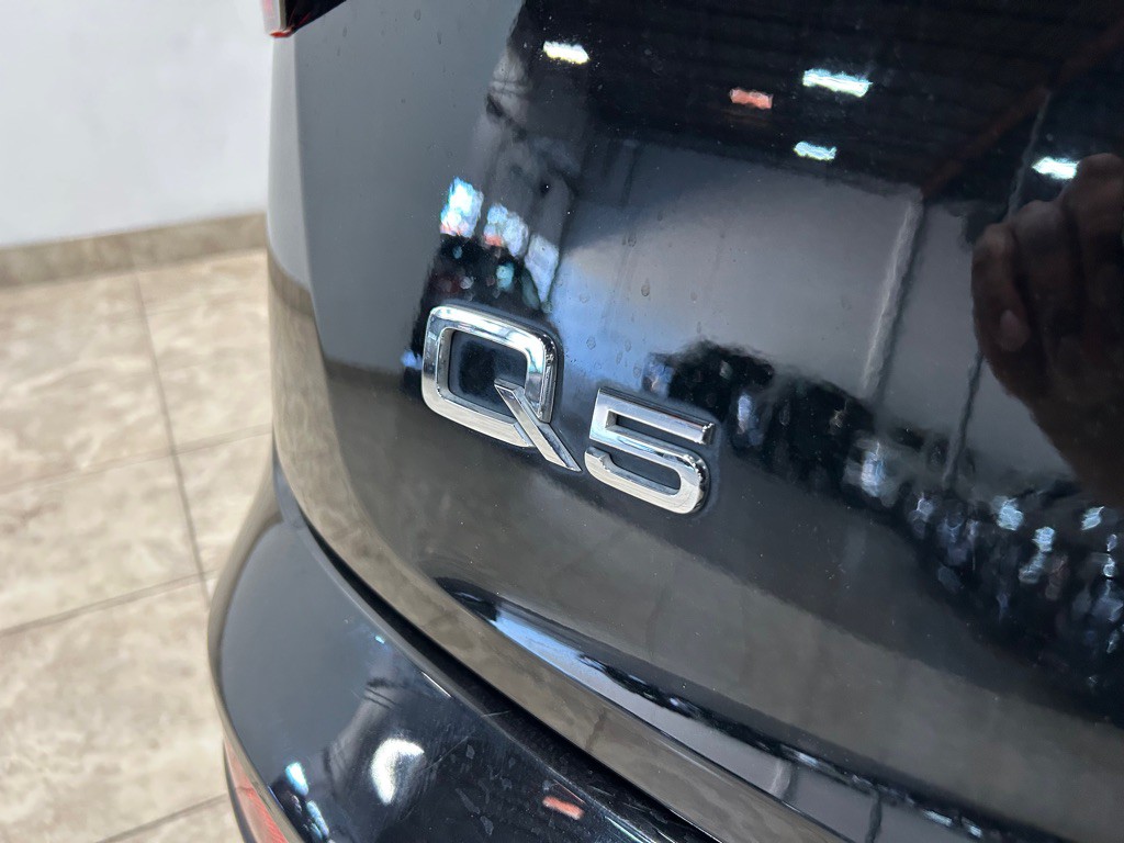 2022 Audi Q5 Image 13