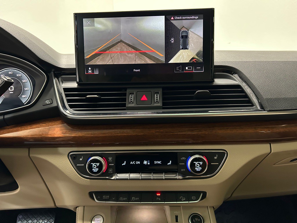 2022 Audi Q5 Image 18