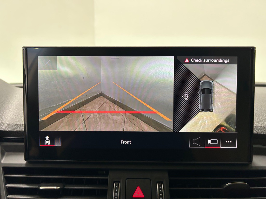 2022 Audi Q5 Image 19