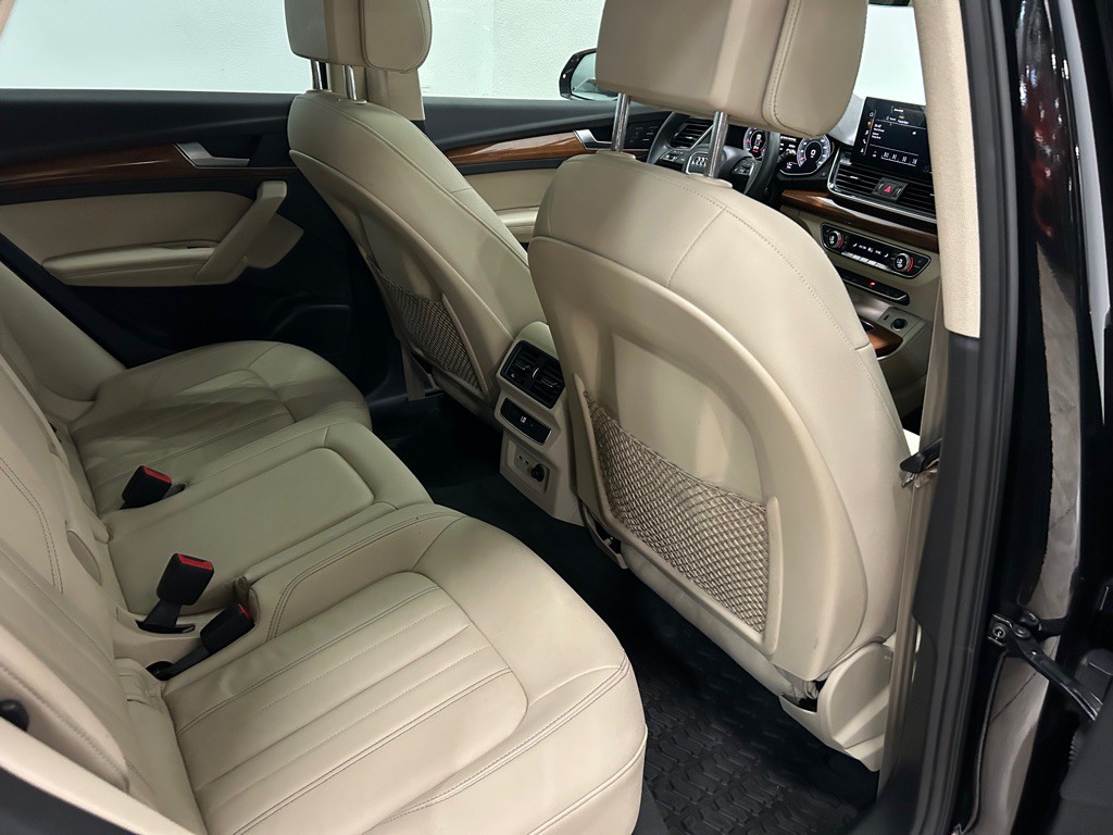 2022 Audi Q5 Image 32