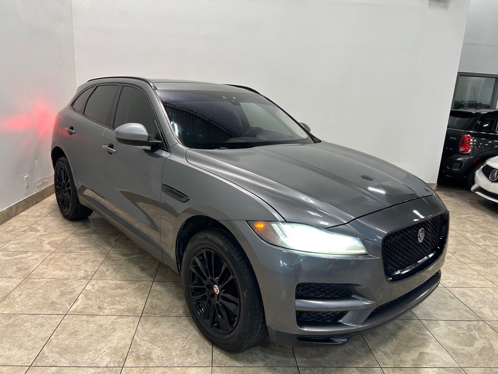 2017 Jaguar F-PACE Image 5