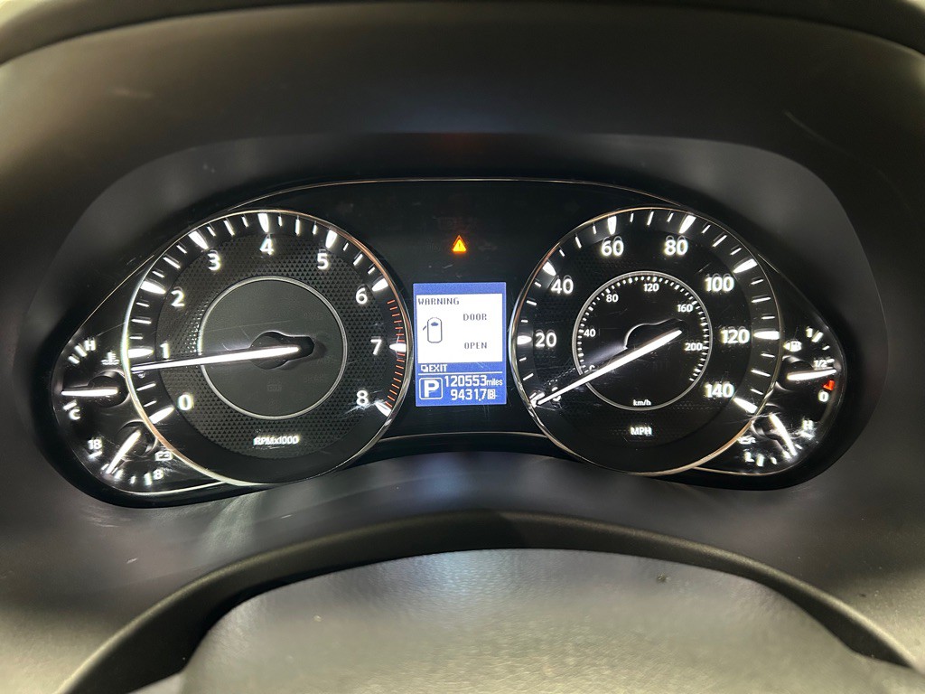 2020 Nissan Armada Image 16