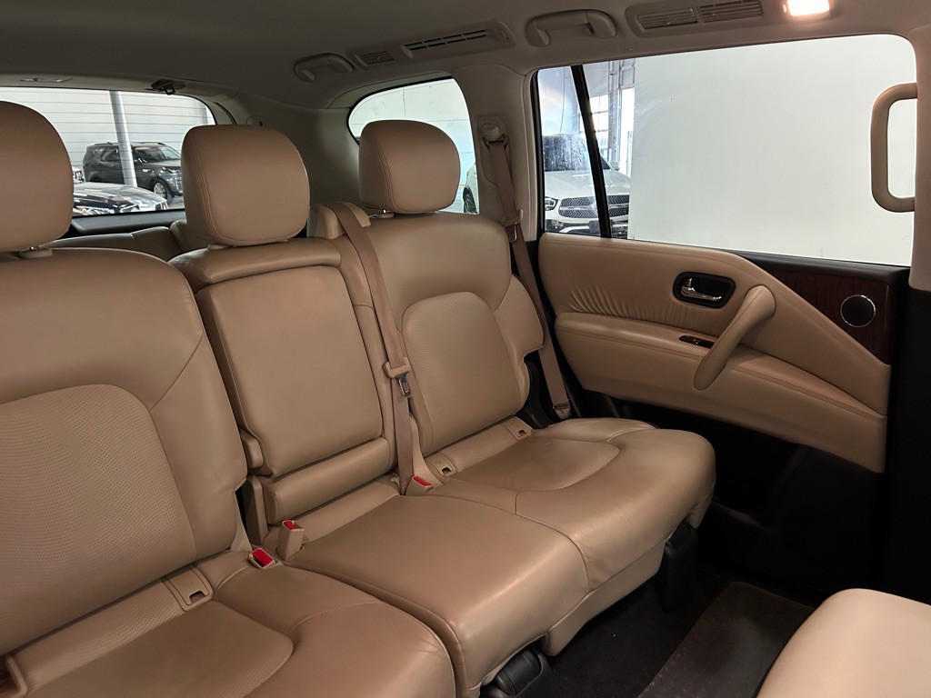 2020 Nissan Armada Image 39