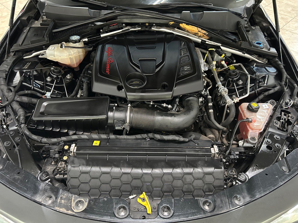 2017 Alfa Romeo Giulia Image 32