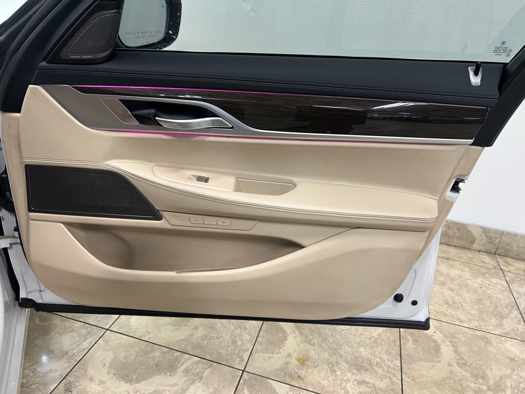 2020 BMW 7 Series Image 31