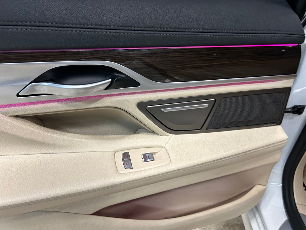 2020 BMW 7 Series Image 37