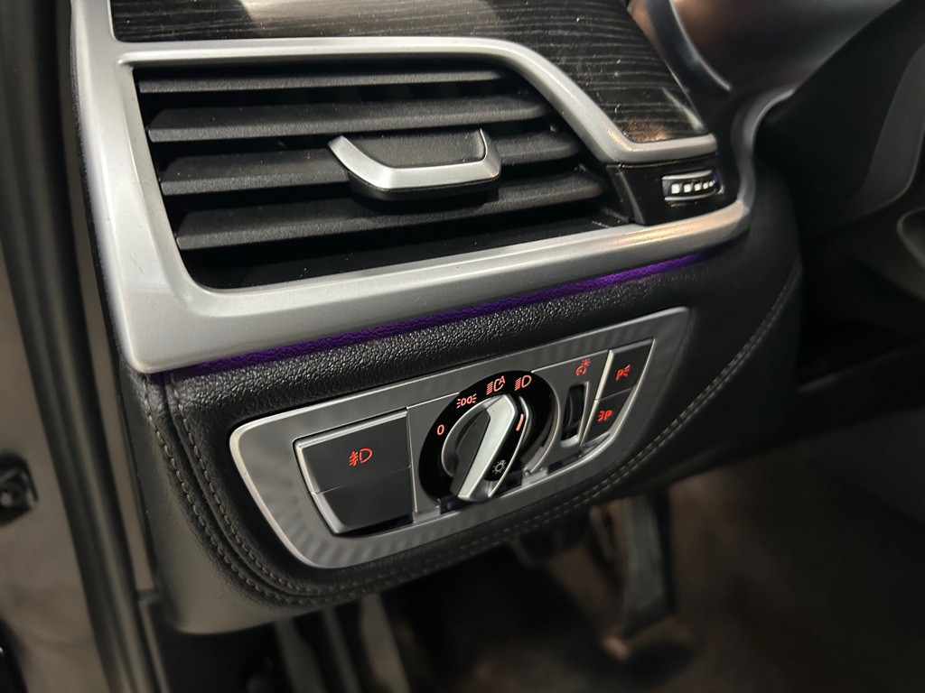 2019 BMW 7 Series Image 16