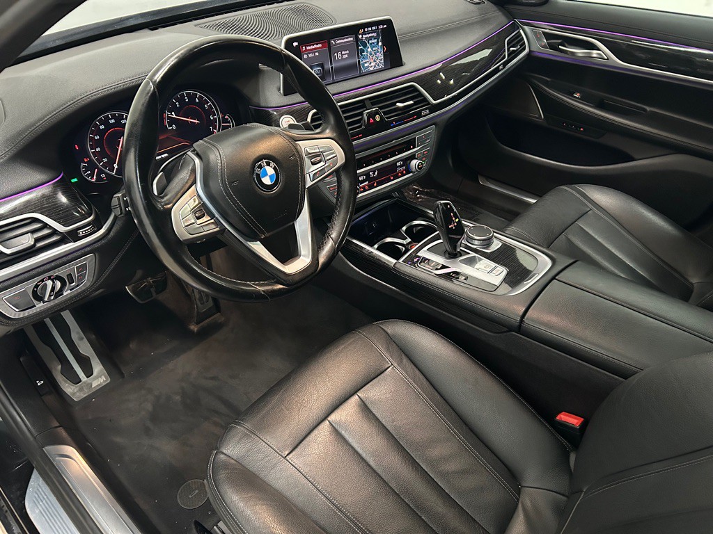 2019 BMW 7 Series Image 26