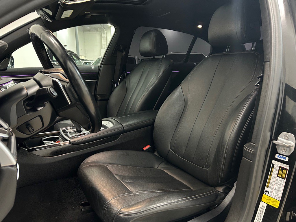 2019 BMW 7 Series Image 27