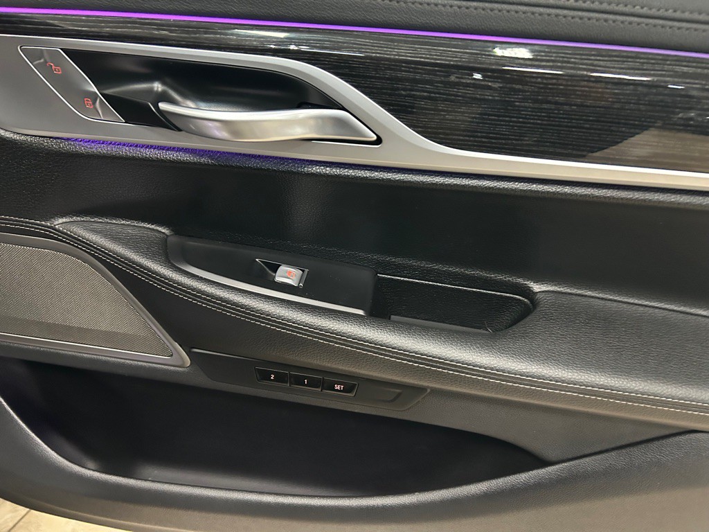 2019 BMW 7 Series Image 29