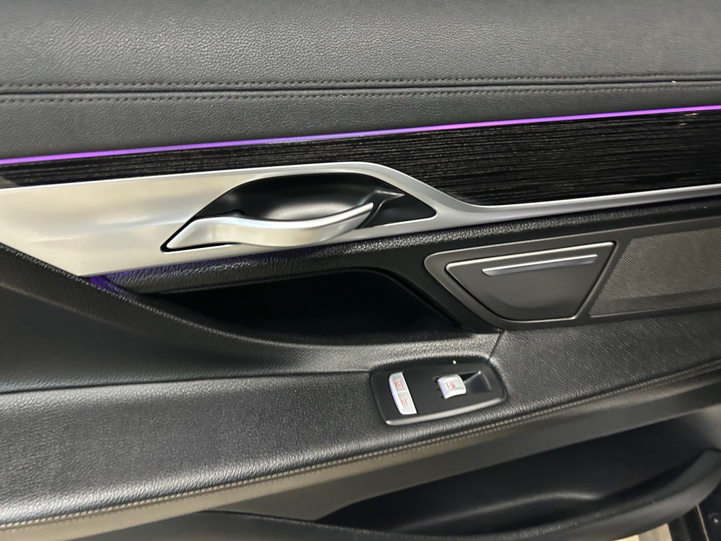 2019 BMW 7 Series Image 39