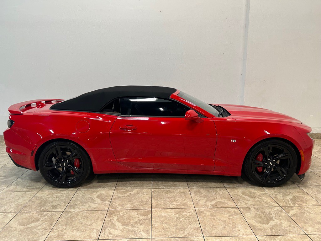 2019 Chevrolet Camaro Image 6