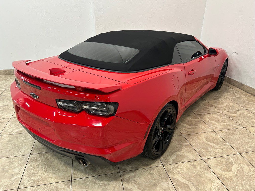 2019 Chevrolet Camaro Image 7