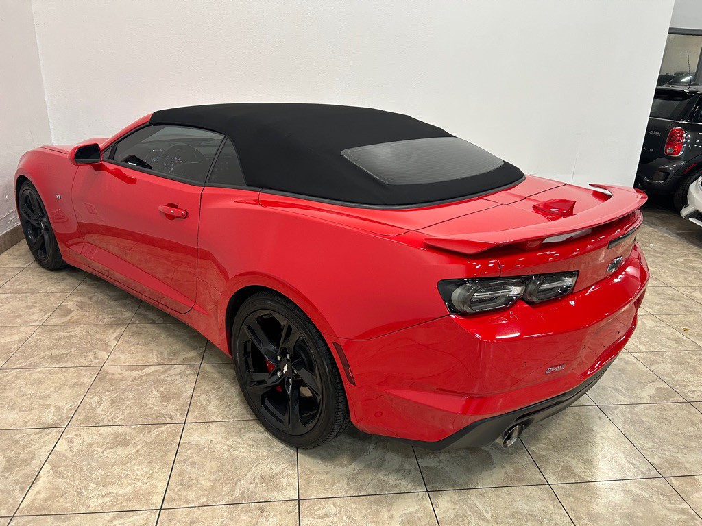 2019 Chevrolet Camaro Image 9
