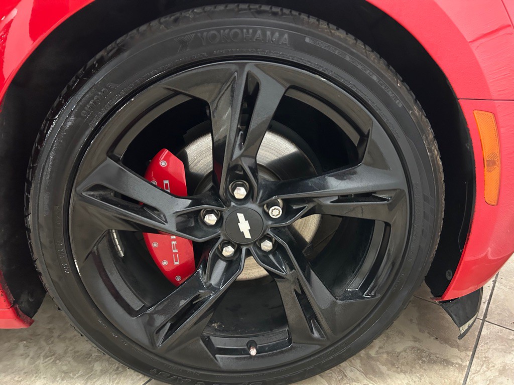 2019 Chevrolet Camaro Image 10