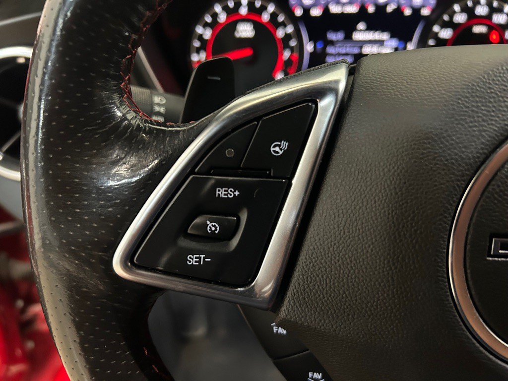 2019 Chevrolet Camaro Image 18