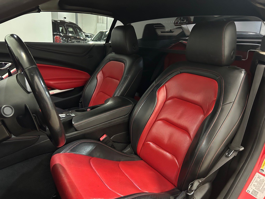 2019 Chevrolet Camaro Image 24