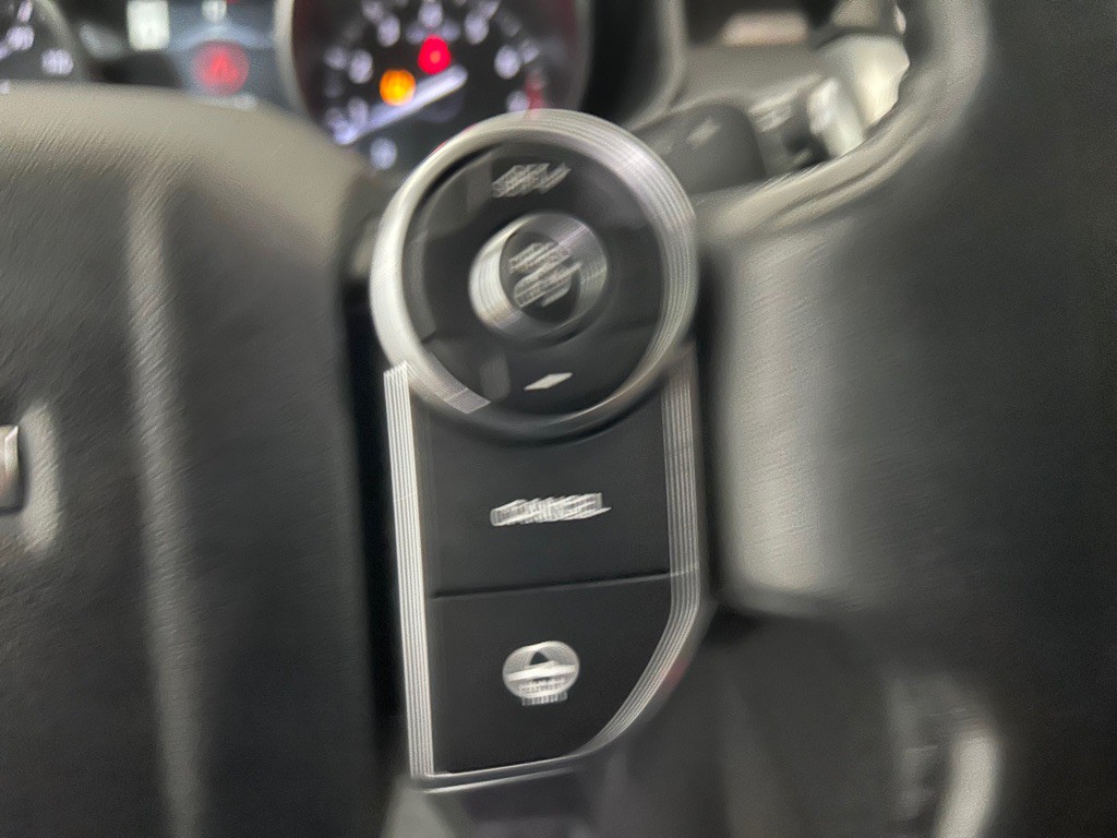 2017 Land Rover Discovery Image 19