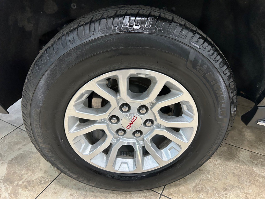 2019 GMC Yukon Image 11