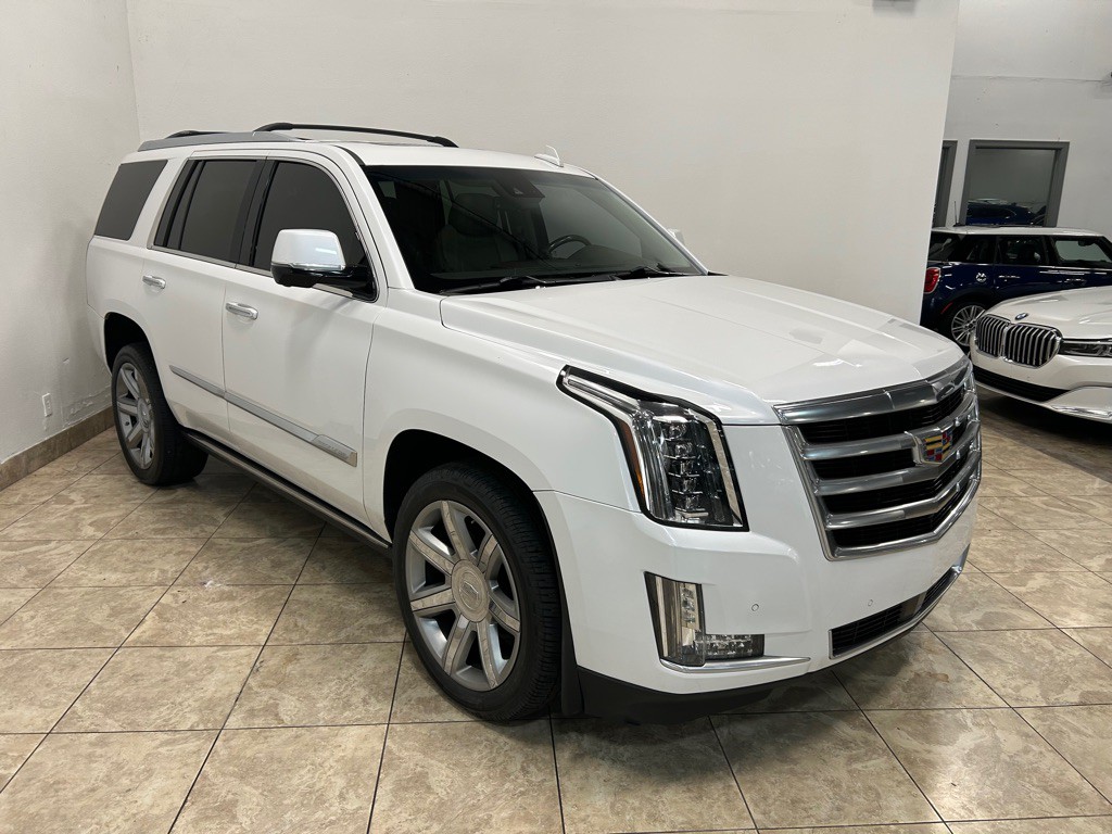 2017 Cadillac Escalade Image 5