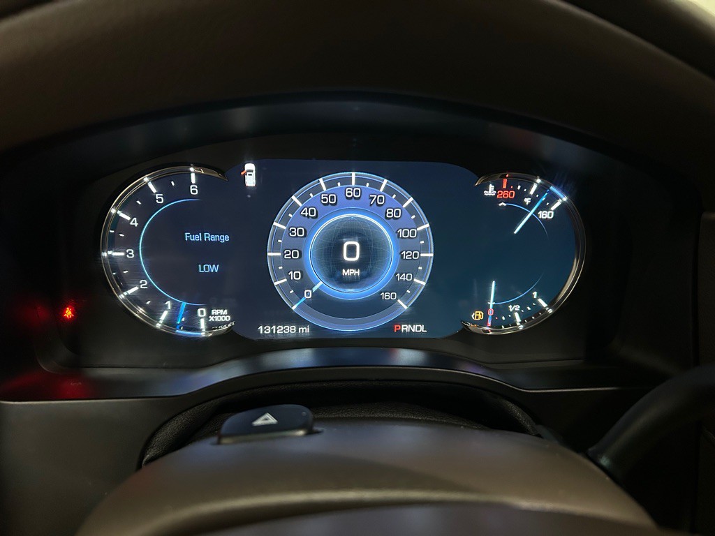 2017 Cadillac Escalade Image 19