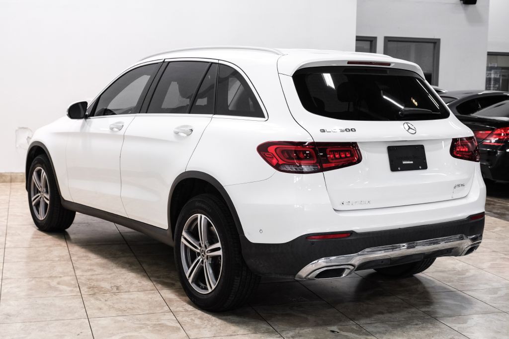 2022 Mercedes-Benz GLC-Class Image 10