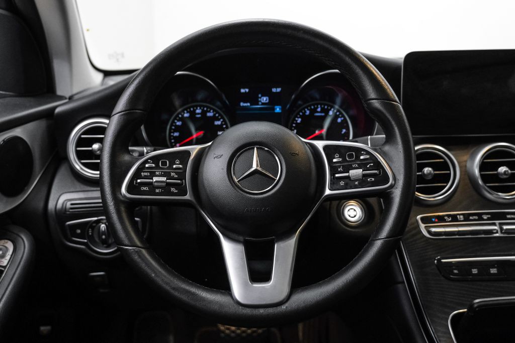 2022 Mercedes-Benz GLC-Class Image 15
