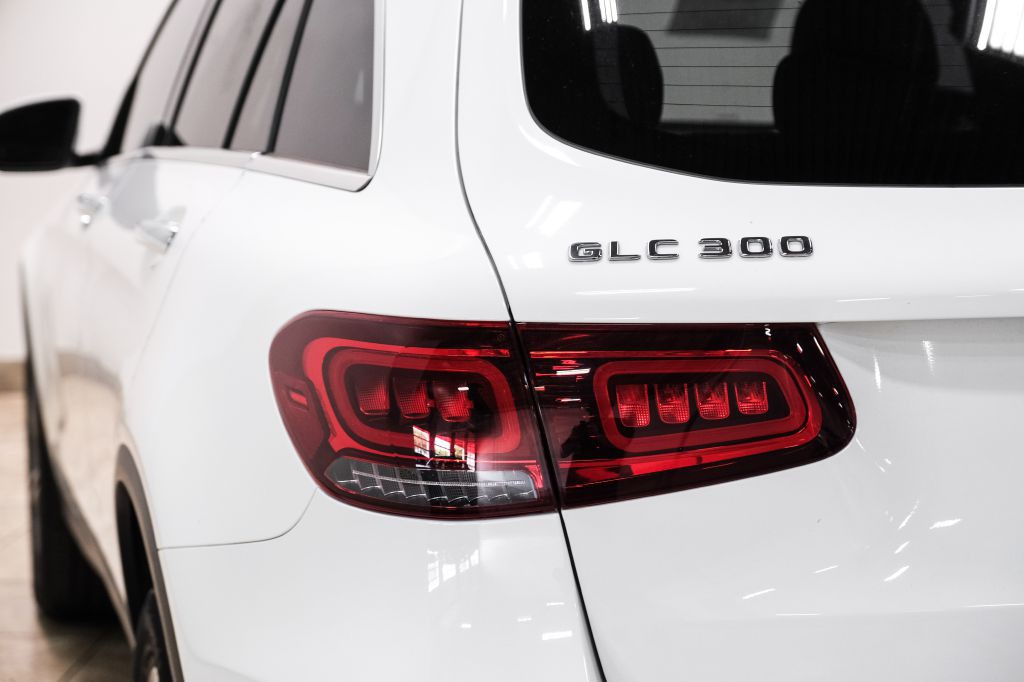2022 Mercedes-Benz GLC-Class Image 52