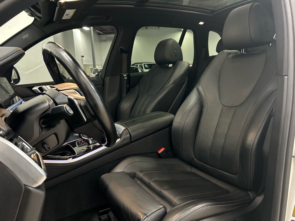 2019 BMW X5 Image 25