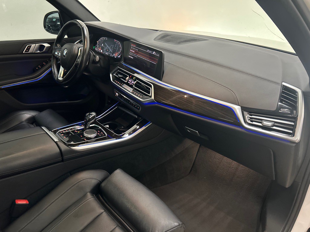 2019 BMW X5 Image 28