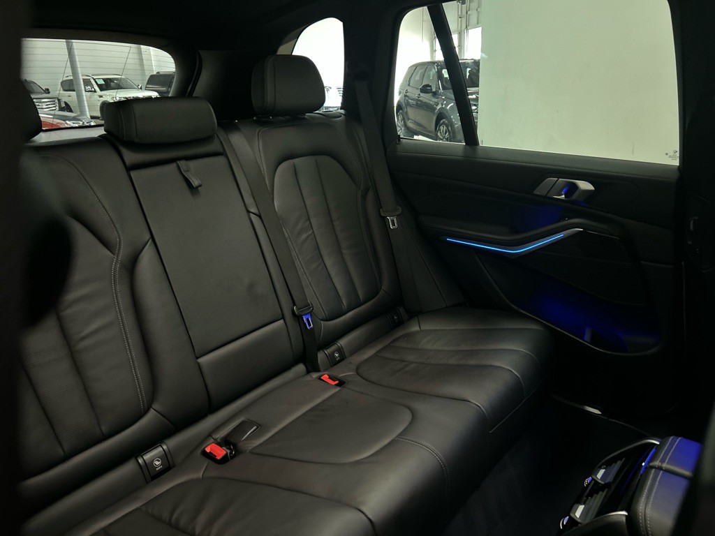 2019 BMW X5 Image 38