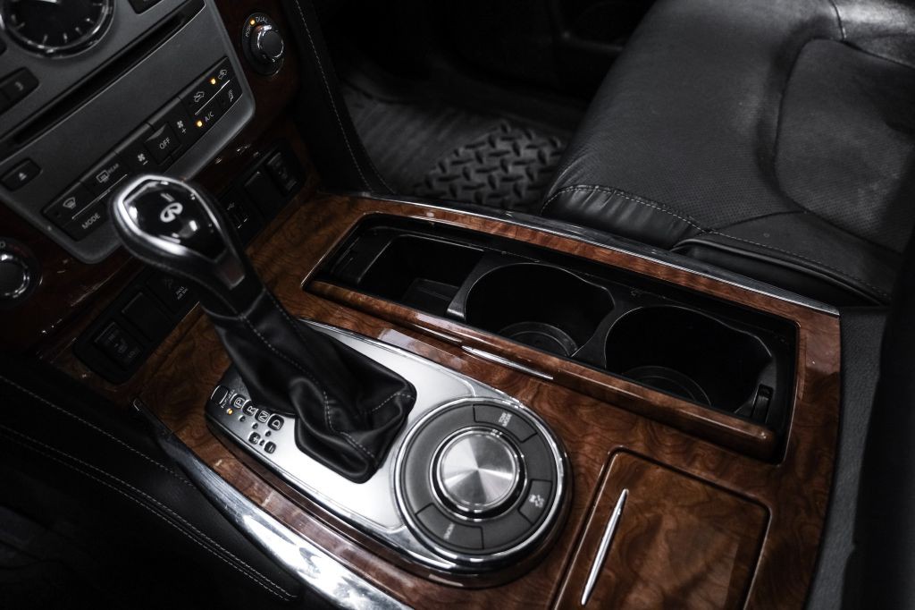 2019 INFINITI QX80 Image 30