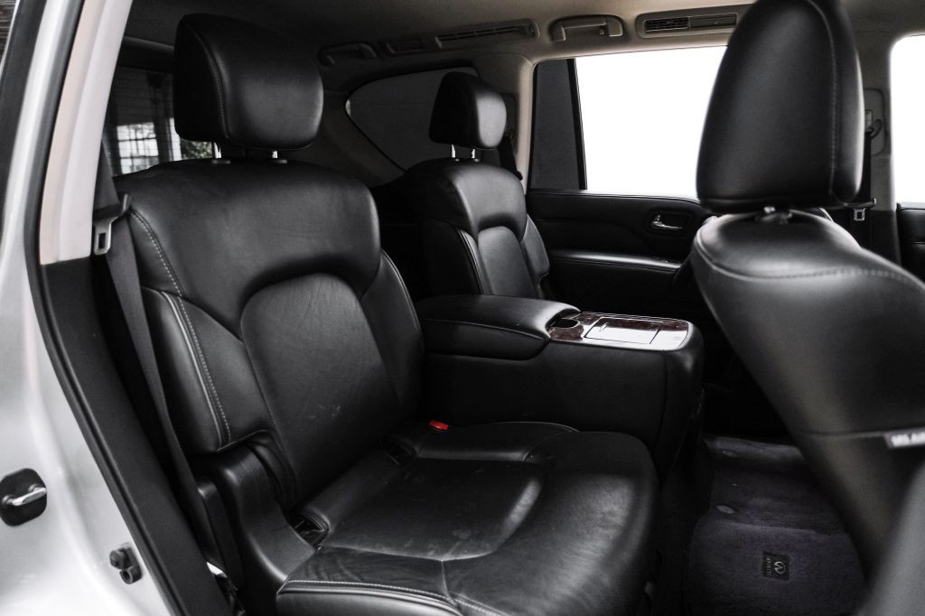 2019 INFINITI QX80 Image 38