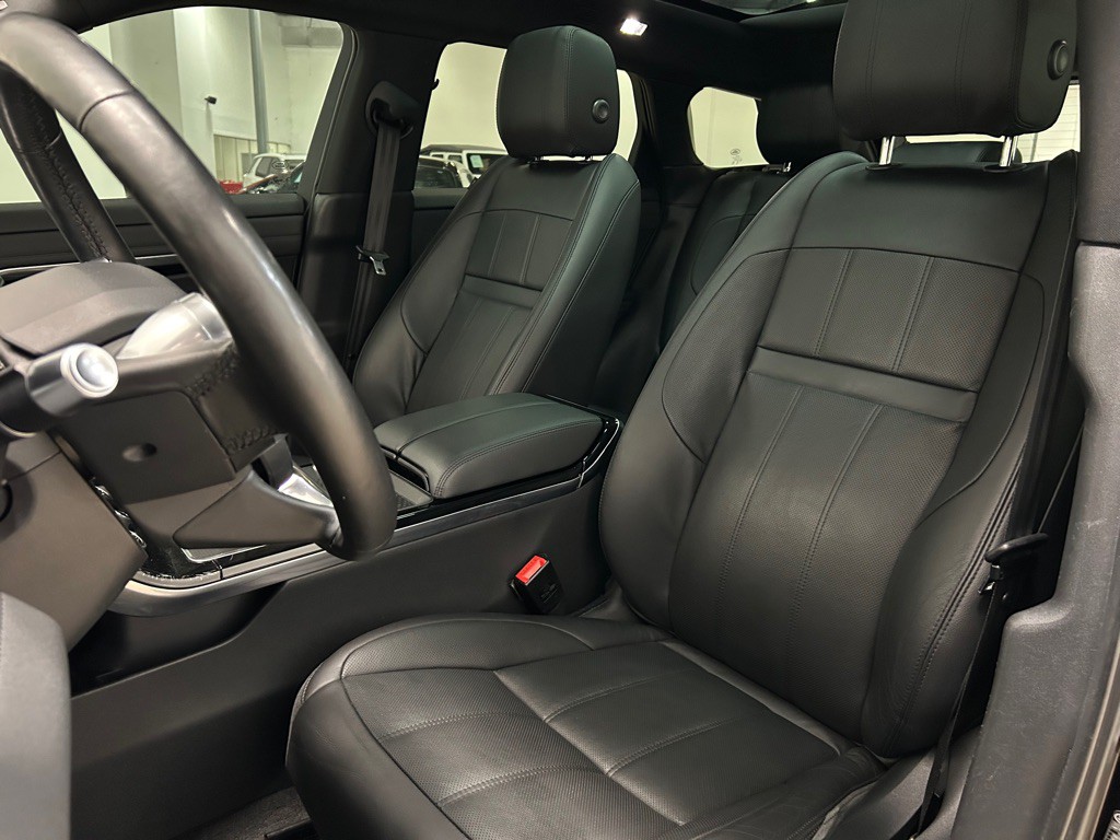 2020 Land Rover Range Rover Evoque Image 17
