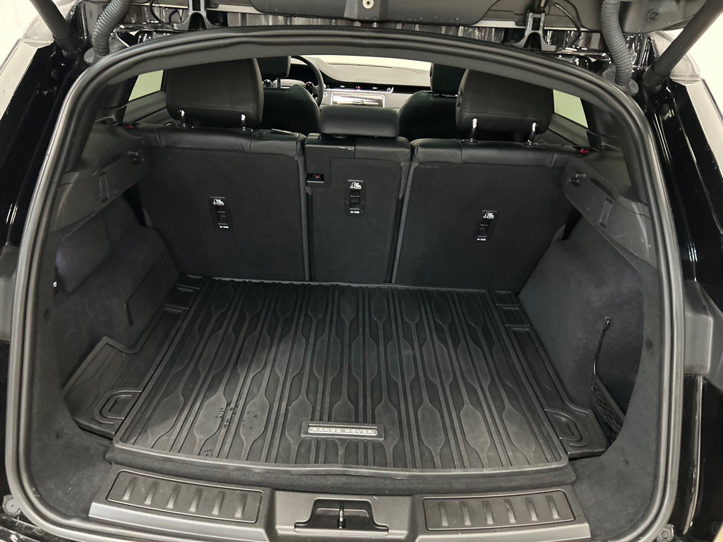 2020 Land Rover Range Rover Evoque Image 28