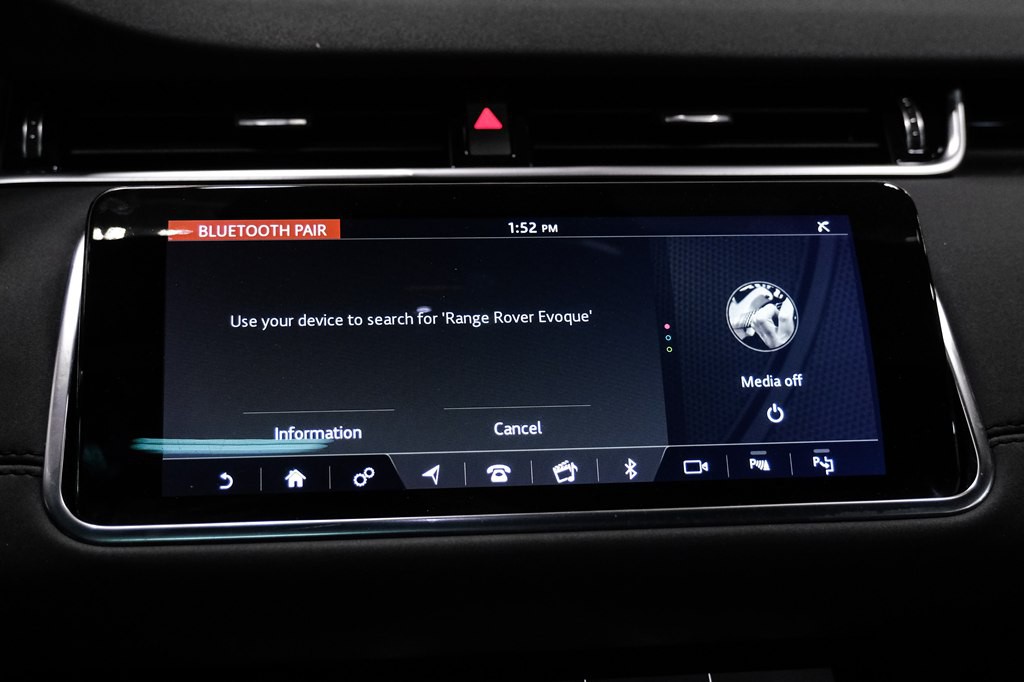 2020 Land Rover Range Rover Evoque Image 25