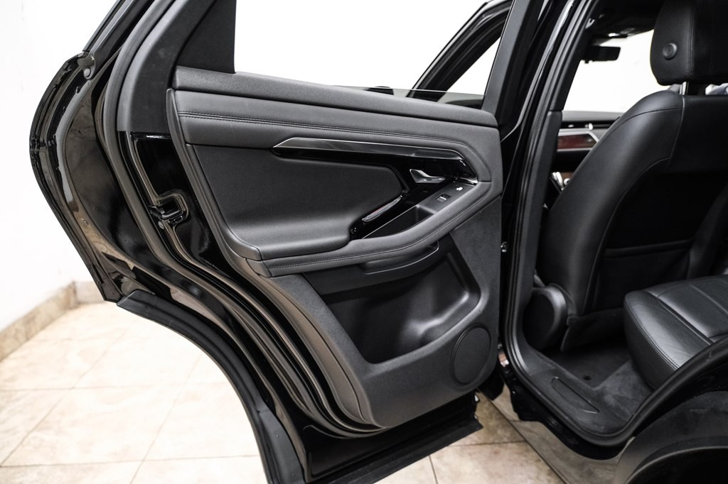 2020 Land Rover Range Rover Evoque Image 36
