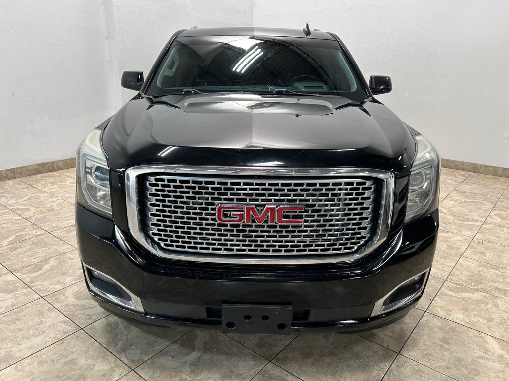 2016 GMC Yukon Image 2