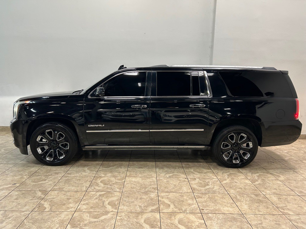 2016 GMC Yukon Image 3