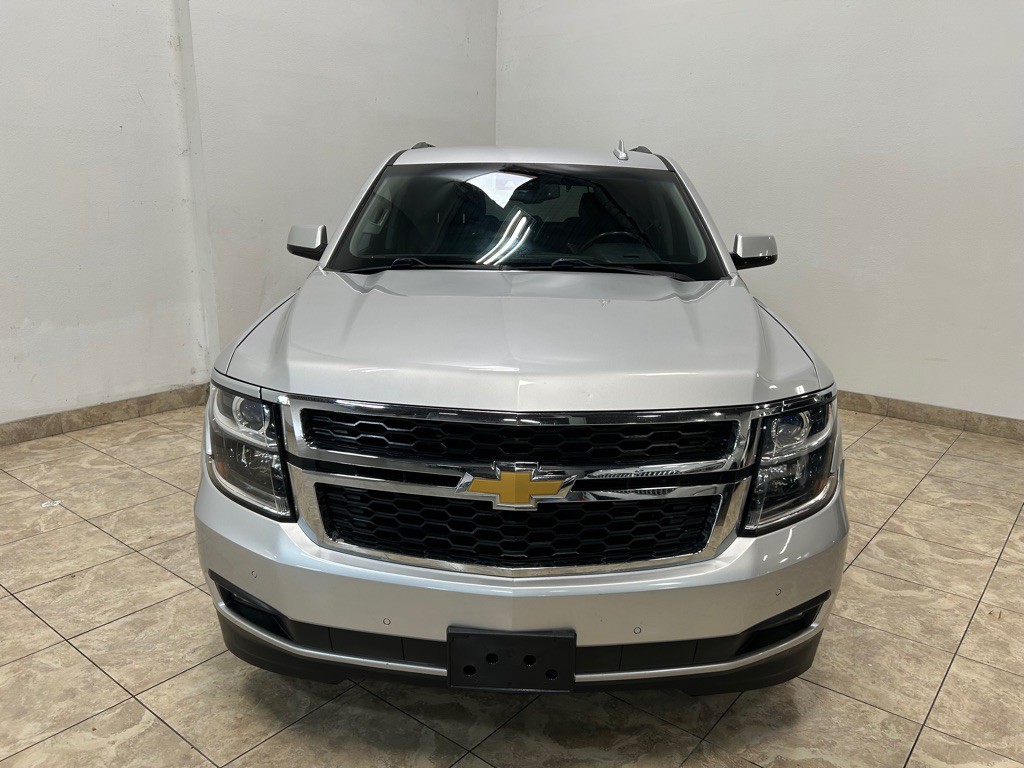 2017 Chevrolet Tahoe Image 2