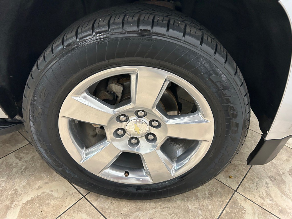 2017 Chevrolet Tahoe Image 11