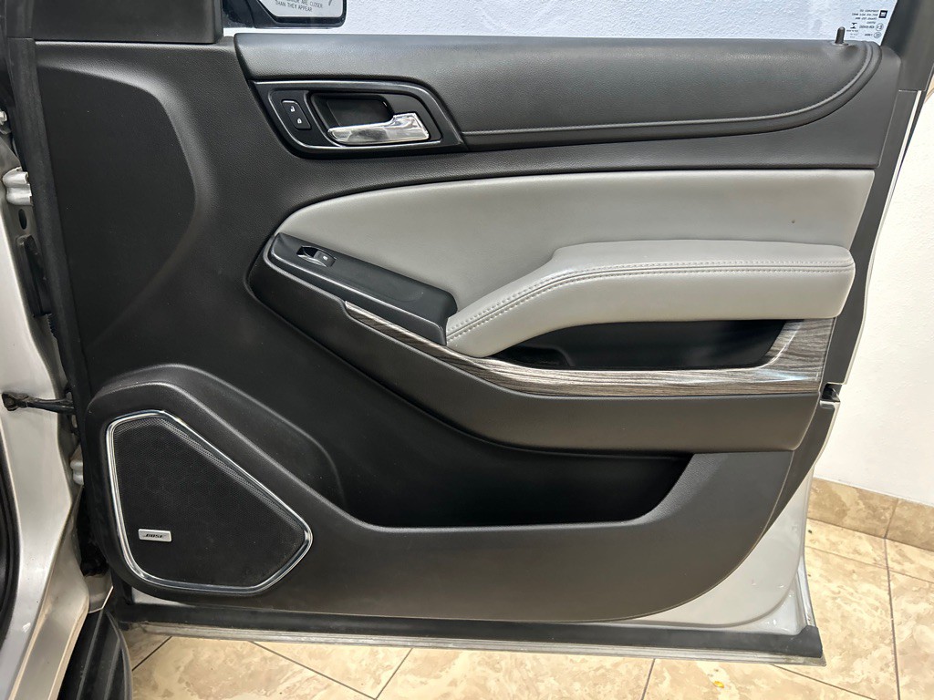 2017 Chevrolet Tahoe Image 19