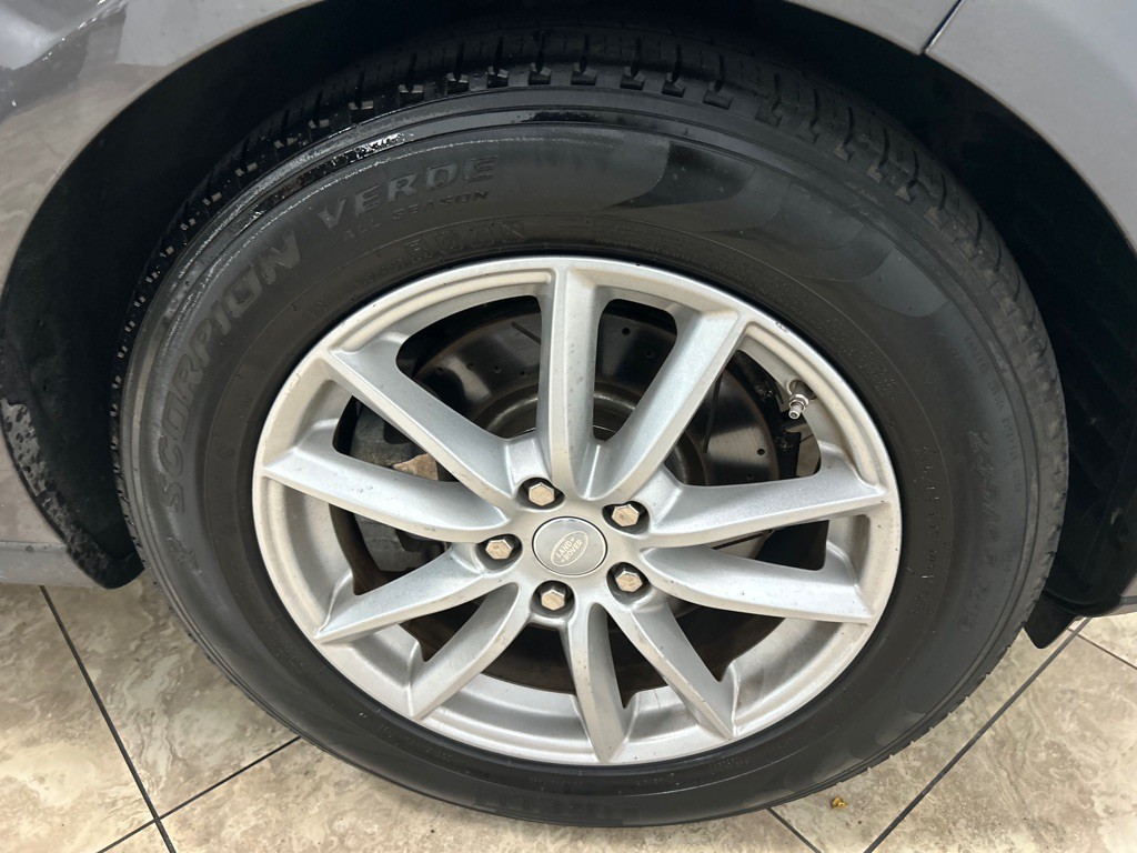 2016 Land Rover Range Rover Image 10